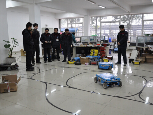中航工业成飞集团工程师一行到访星空在线注册公司-1.jpg