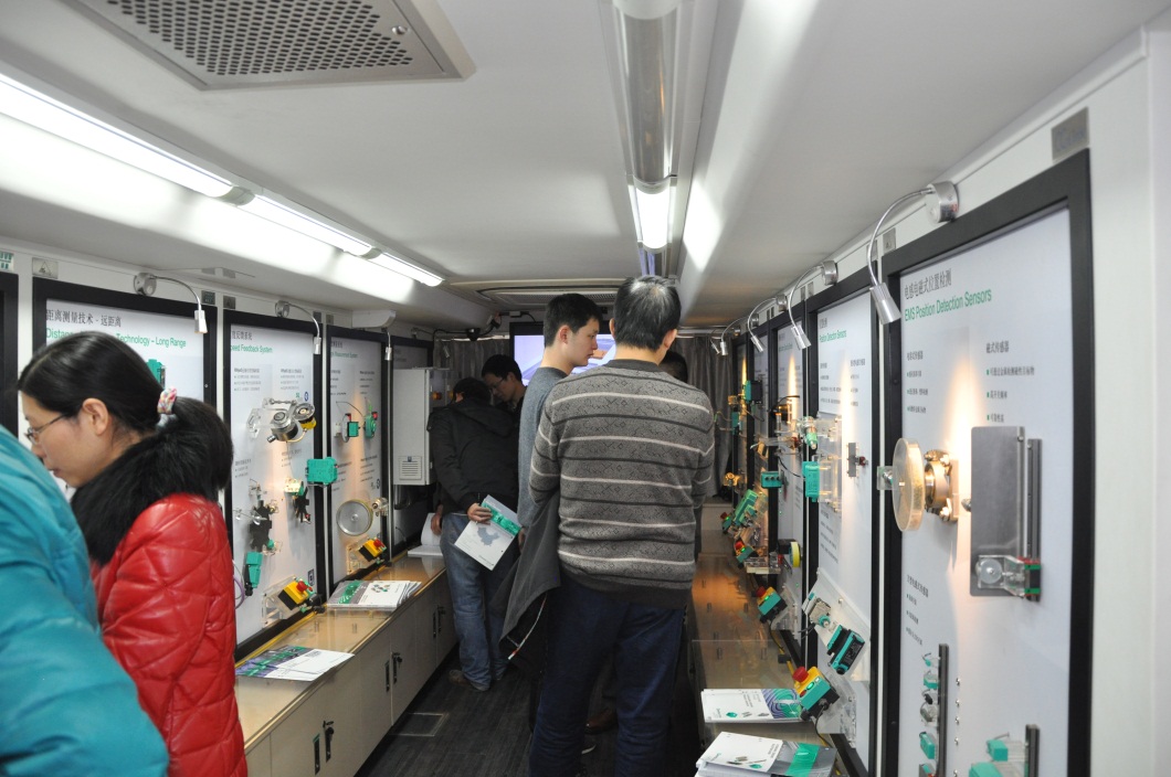 倍加福携多款传感器探访星空在线注册公司-3.jpg